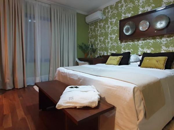 MG Design Hotel Boutique : photo 5 de la chambre chambre supérieure lit queen-size