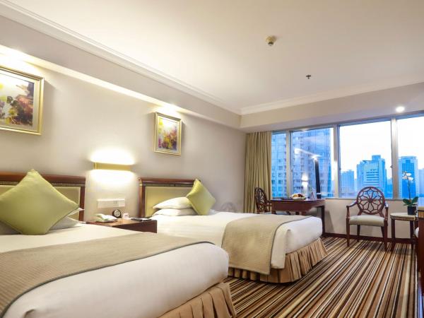 Jin Jiang Tower : photo 1 de la chambre chambre lits jumeaux supérieure