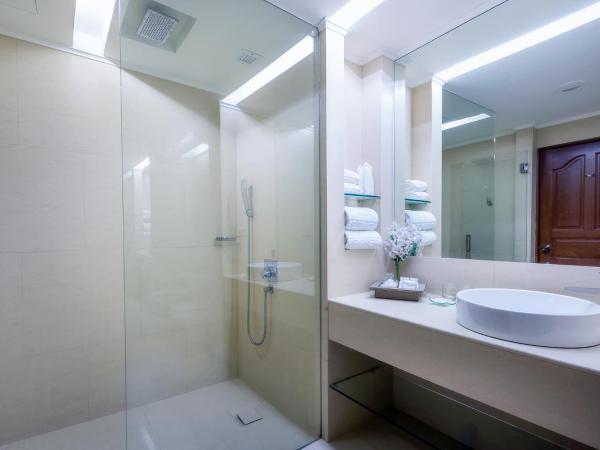 The Emerald Hotel : photo 6 de la chambre chambre deluxe double ou lits jumeaux