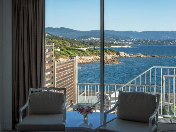 Sofitel Golfe d'Ajaccio Thalassa Sea & Spa : photo 3 de la chambre chambre de luxe avec 1 lit queen-size