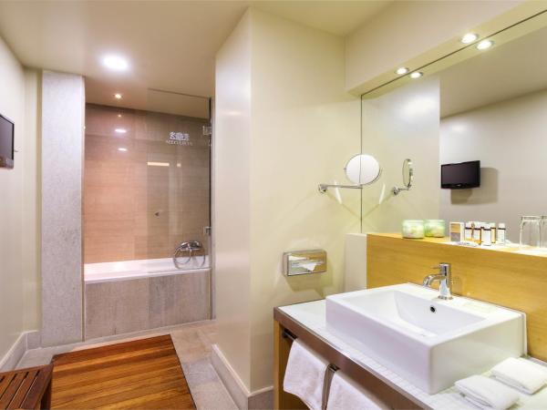 GDM Megaron, Historical Monument Hotel : photo 1 de la chambre suite junior double - vue sur ville