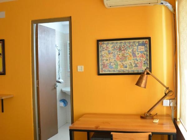 Dondrub Guest House : photo 3 de la chambre chambre deluxe double ou lits jumeaux