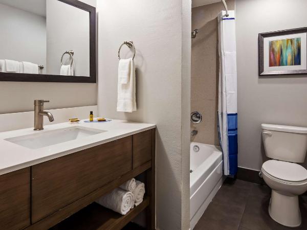 Best Western Plus Downtown North : photo 2 de la chambre chambre lit king-size