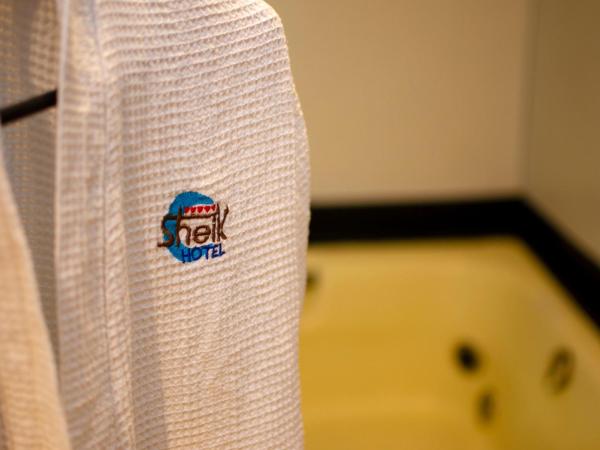 Hotel Sheik (Adults Only) : photo 9 de la chambre suite avec baignoire spa (2 adultes)
