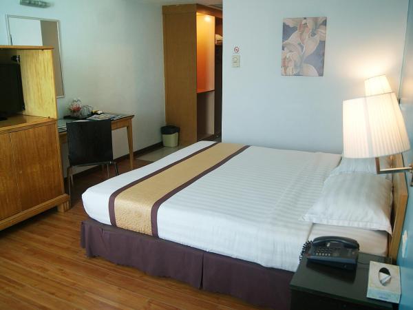 Tang Dynasty Bay Hotel : photo 8 de la chambre chambre lit king-size deluxe