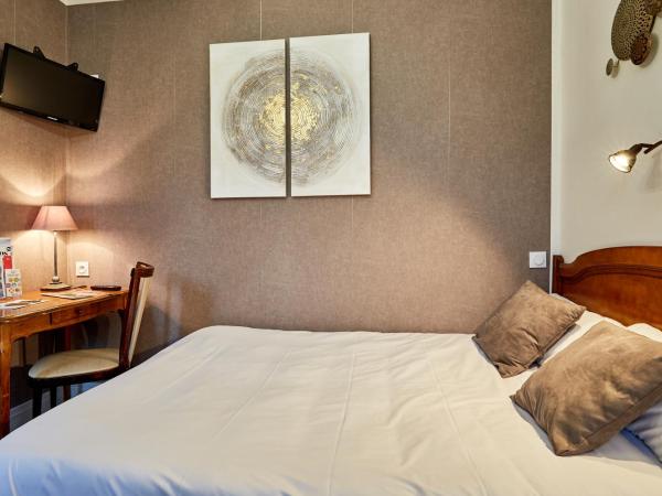 Hotel Saint Etienne : photo 8 de la chambre chambre double ou lits jumeaux