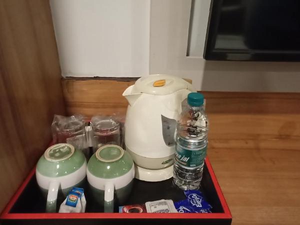 Hotel Maan Residency : photo 2 de la chambre suite exécutive