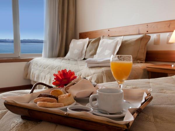 Hotel Huemul : photo 4 de la chambre chambre double – vue sur lac