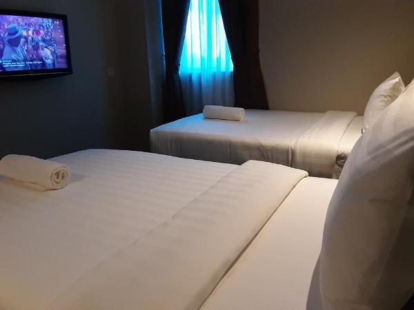 MIICO Hotel @ Mount Austin : photo 2 de la chambre chambre lits jumeaux avec fenêtre