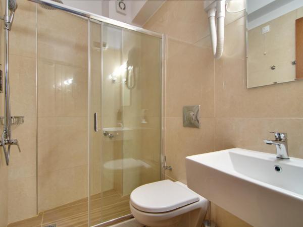 Ali Pasha Hotel : photo 5 de la chambre chambre triple deluxe