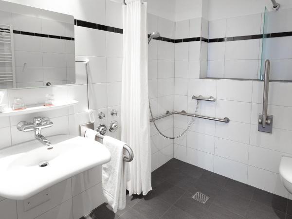 Stadthaushotel Hamburg - Inklusionshotel : photo 1 de la chambre chambre simple - vue sur jardin