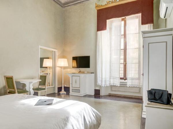 Palazzo D'Oltrarno - Residenza D'Epoca : photo 2 de la chambre chambre double deluxe