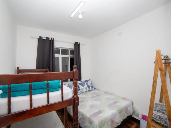 Curitiba Central Hostel : photo 5 de la chambre chambre familiale