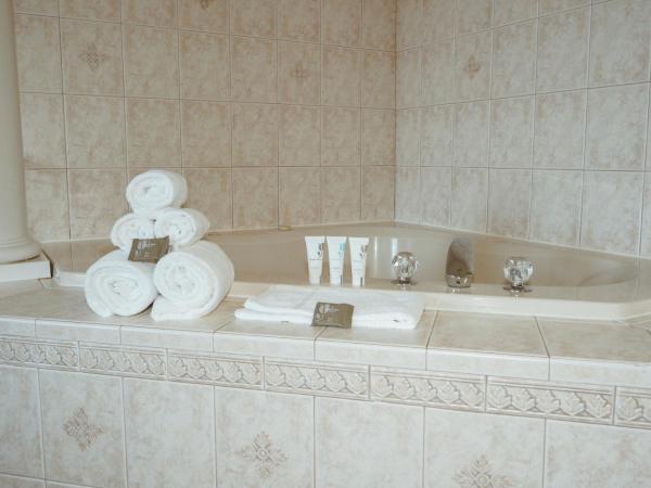 Country Inn & Suites by Radisson, Myrtle Beach, SC : photo 6 de la chambre suite lit king-size avec jacuzzi - non-fumeurs