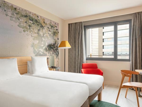 Novotel Madrid City Las Ventas : photo 2 de la chambre chambre lits jumeaux supérieure
