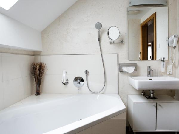 Hotel Kapeller Innsbruck : photo 4 de la chambre chambre double standard