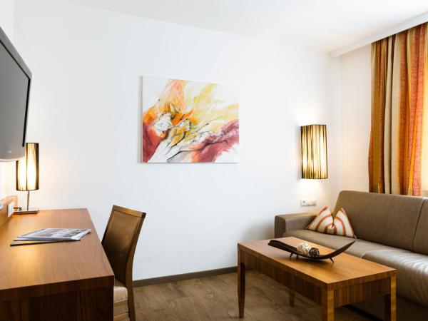 Hotel Kapeller Innsbruck : photo 2 de la chambre suite