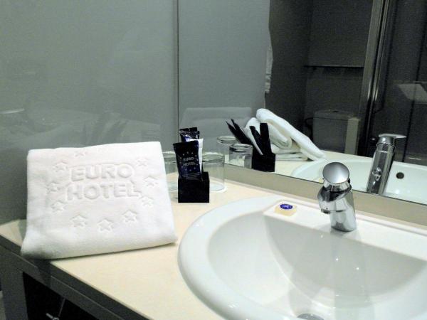 Eurohotel Diagonal Port : photo 4 de la chambre chambre double ou lits jumeaux standard