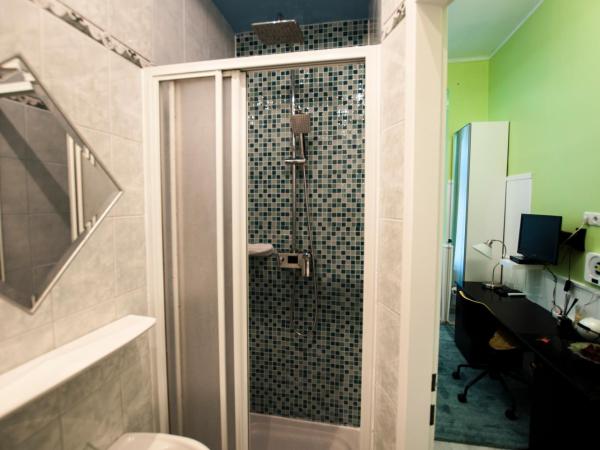 Urban Boutique Hotel : photo 1 de la chambre chambre simple avec salle de bains