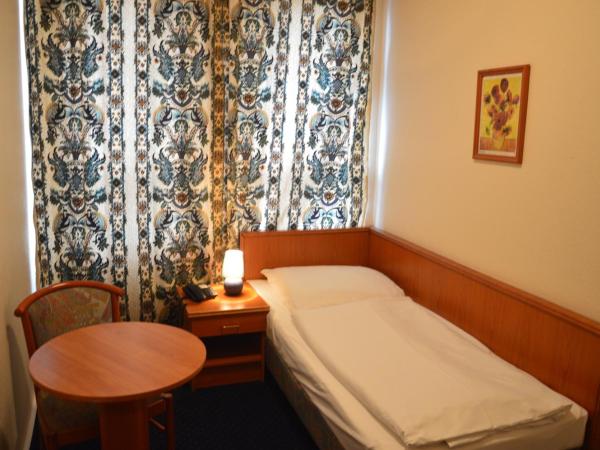 Hotel Mercedes/Centrum : photo 3 de la chambre chambre simple