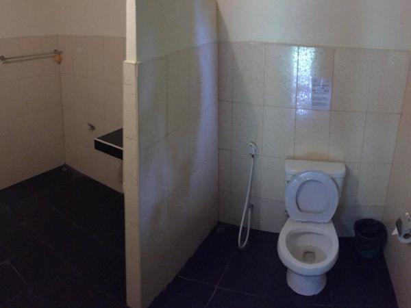 Lanta Pearl Beach Resort : photo 7 de la chambre bungalow standard