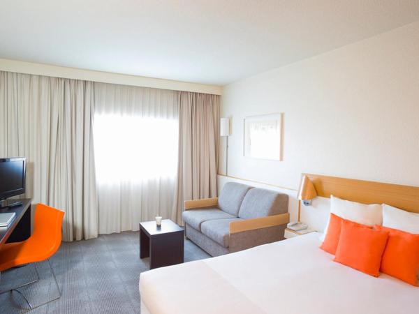 Novotel Paris Orly Rungis Aéroport : photo 10 de la chambre chambre double classique avec canapé-lit