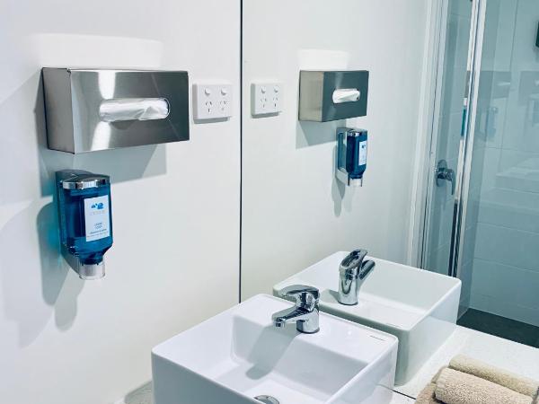 Adina Place Motel Apartments : photo 7 de la chambre studio