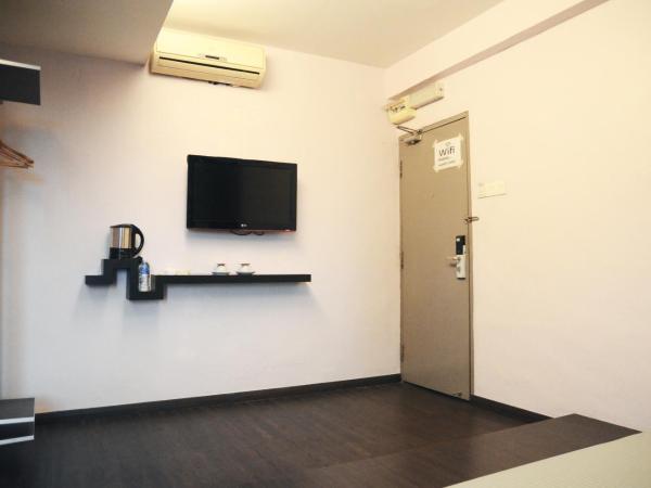 NEWLAND HOTEL : photo 1 de la chambre chambre lit king-size standard