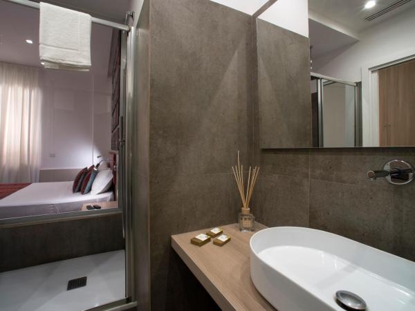 Regina Margherita Suite : photo 10 de la chambre chambre supérieure lit queen-size