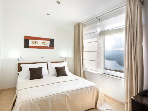 Hotel Villa Annette : photo 2 de la chambre suite classique avec balcon - vue sur mer