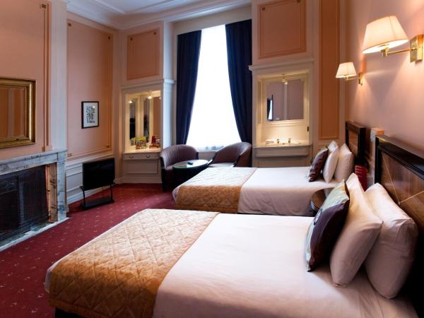 Adelphi Hotel : photo 2 de la chambre chambre lits jumeaux