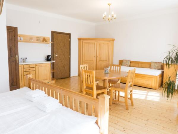 Hotel Barbakan : photo 2 de la chambre studio