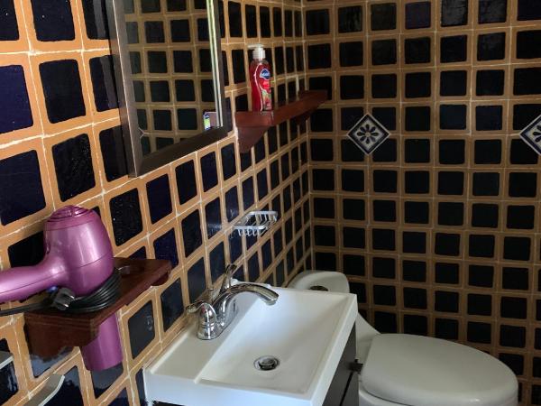 The FLORENTHINA'S House : photo 6 de la chambre chambre double