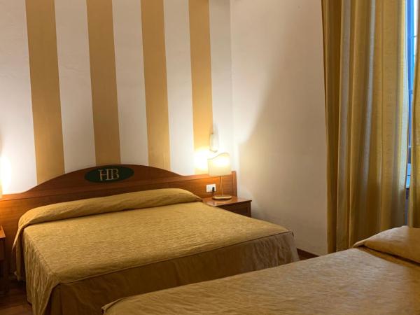 Hotel Bogart 2 : photo 3 de la chambre chambre triple