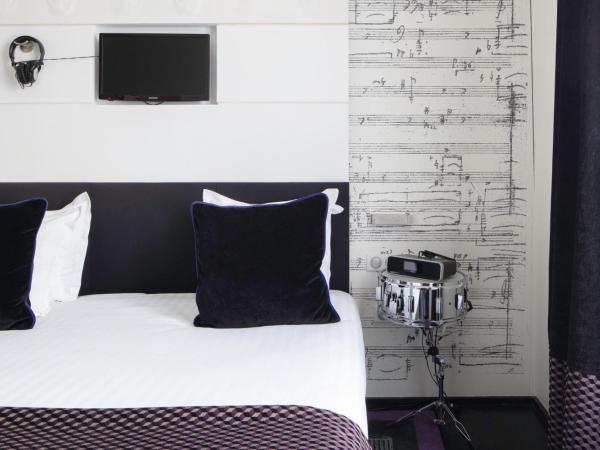 Le 123 Sébastopol - Astotel : photo 2 de la chambre chambre double supérieure