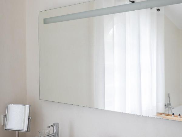 Hôtel Les Hortensias du Lac : photo 1 de la chambre chambre double deluxe - vue sur lac