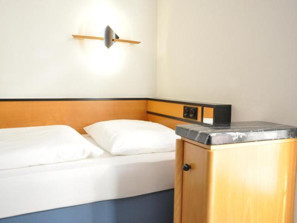 Villa Waldperlach by Blattl : photo 1 de la chambre chambre simple