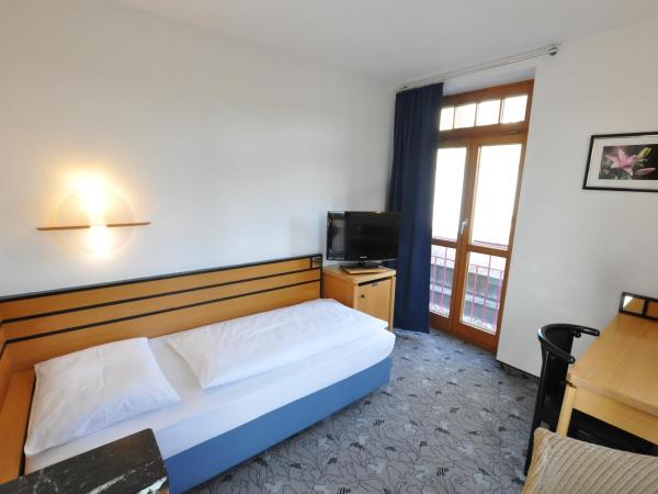 Villa Waldperlach by Blattl : photo 2 de la chambre chambre simple
