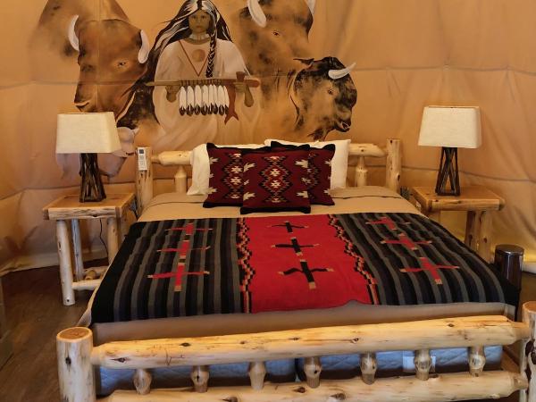 Orr Family Farm & RR, LLC : photo 1 de la chambre tipi