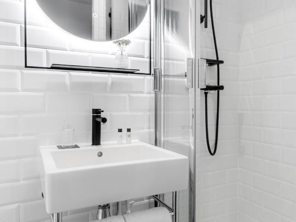 9Hotel Bastille-Lyon : photo 5 de la chambre chambre double standard