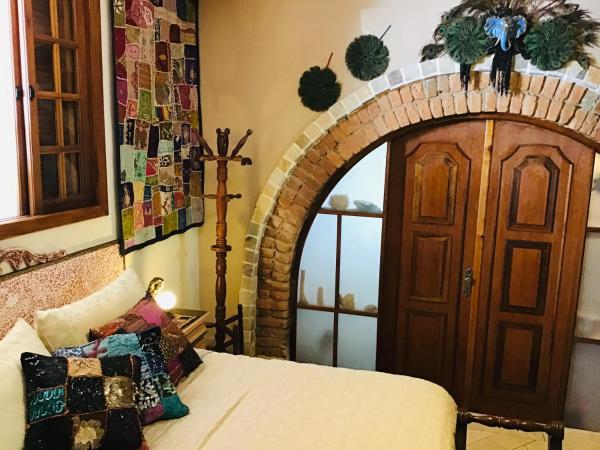 Paulista Acomodação : photo 1 de la chambre grande chambre double ou lits jumeaux