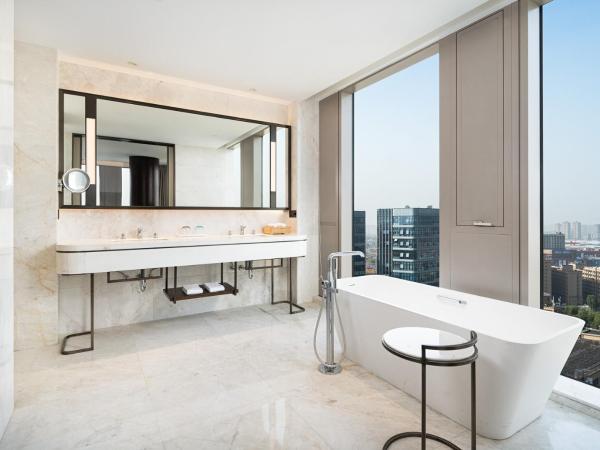 Radisson Blu Hangzhou Xintiandi : photo 3 de la chambre suite exécutive