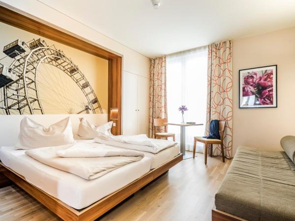 JUFA Hotel Wien City : photo 1 de la chambre chambre double ou lits jumeaux