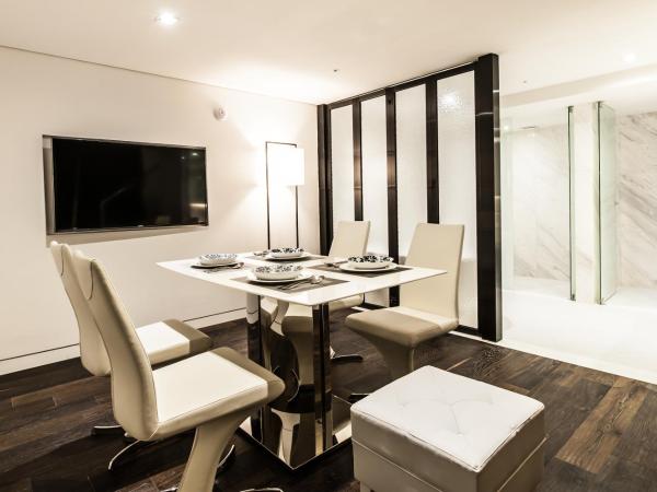 SR Hotel Sadang : photo 5 de la chambre grand duplex suite with dining ( b3 floor )