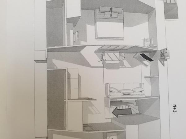 Au Loup Historic Apartments : photo 5 de la chambre appartement 8