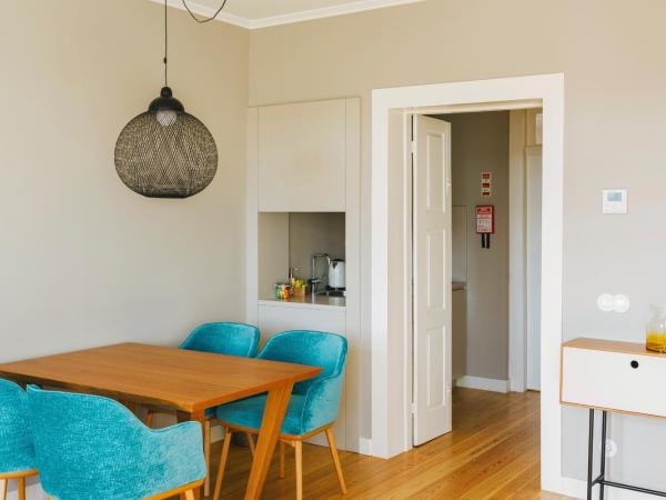 Menina Colina Guesthouse : photo 3 de la chambre appartement