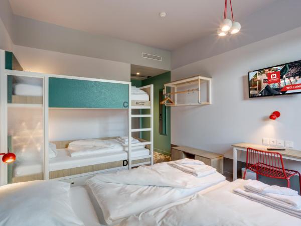 MEININGER Hotel Paris Porte de Vincennes : photo 1 de la chambre chambre quadruple