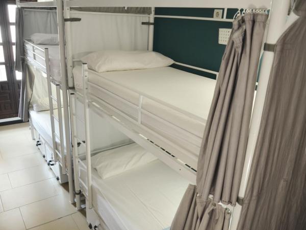 The Lights Hostel : photo 5 de la chambre lit dans dortoir mixte de 8 lits