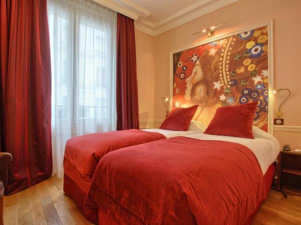 Timhotel Tour Montparnasse : photo 3 de la chambre chambre lits jumeaux confort