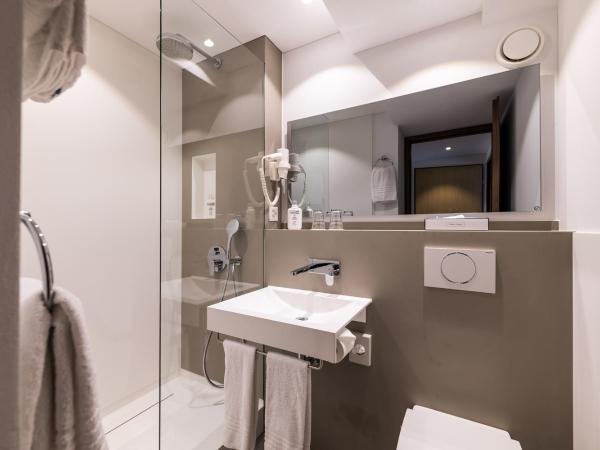 Hotel Terrace : photo 1 de la chambre chambre lits jumeaux confort dans bâtiment résidence